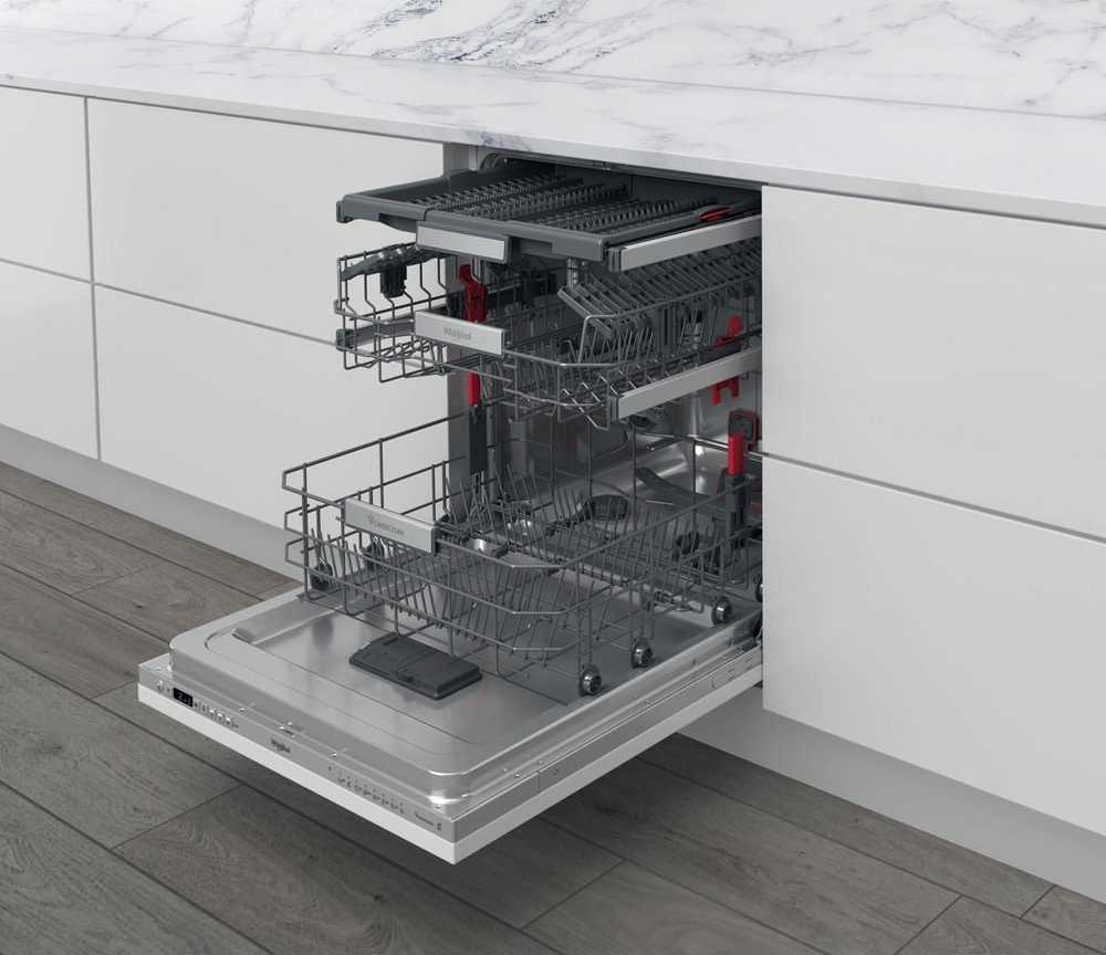 Indaplovė Whirlpool WIO3O26PL