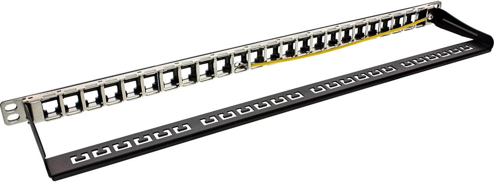 InLine® Tuščias pataisų skydelis 19'' 24 prievadų 0.5U juodas RJ45 kištukams