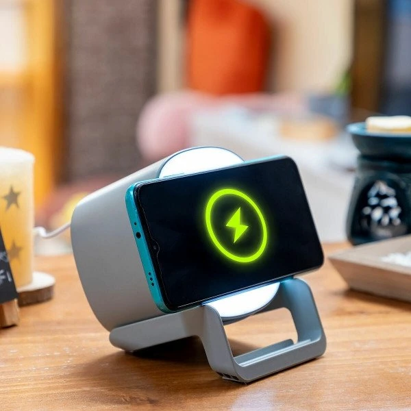 Garsiakalbis InnovaGoods belaidis LED garsiakalbis su funkcija Magazynowy Souwis InnovaGoods Bluetooth