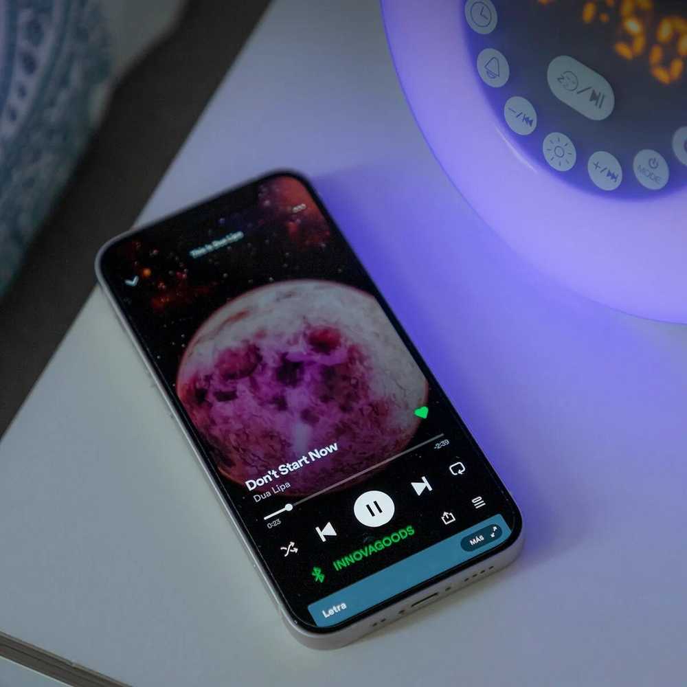 InnovaGoods Rechargeable Sunrise Alarm Clock