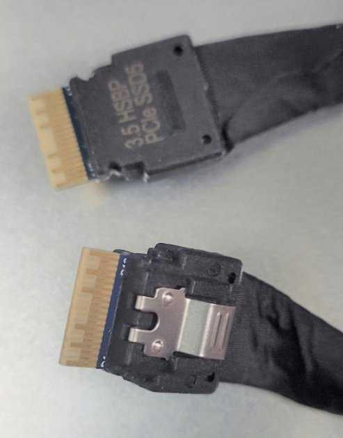 Intel Intel Cable 2U SlimSas Cable x24 (CPU–Mid-Plee) rinkinys CYPCBLSLMIDPIN