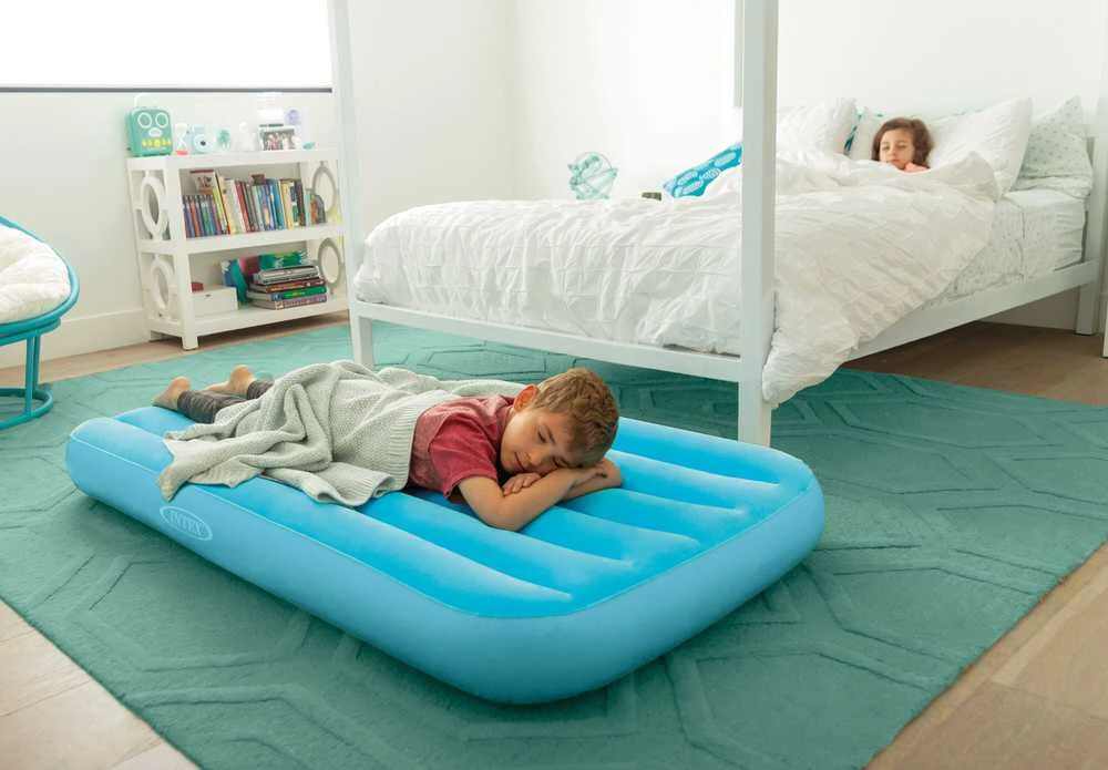Pripučiamas vaikiškas čiužinys miegui 157x88x18 rožinis INTEX 66803