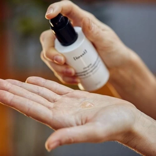 Iossi Ficin valomasis ir šviesinantis fermentinis pilingas 50ml