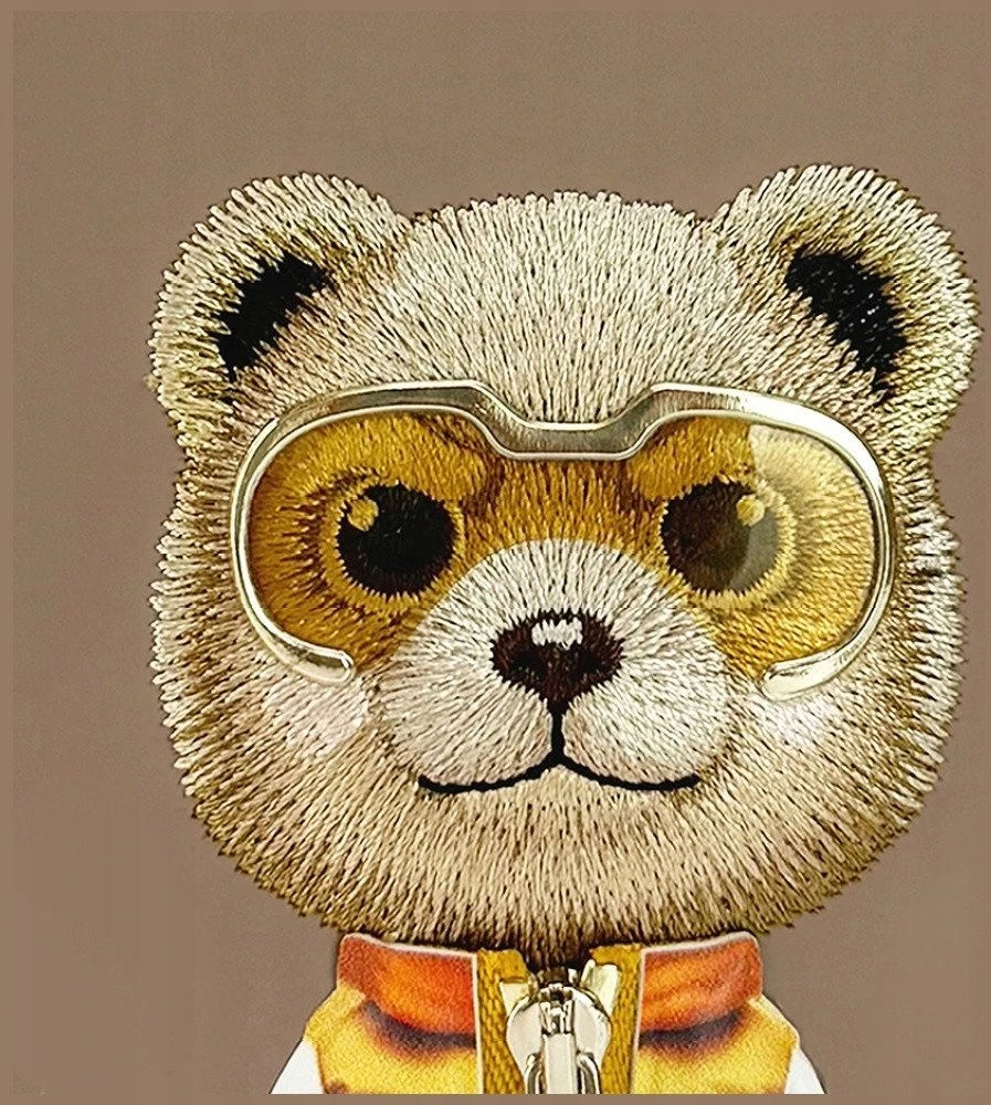 Dėklas Nimmy Cool&Cute 2.0 Bear do iPhone 17 smėlio spalva