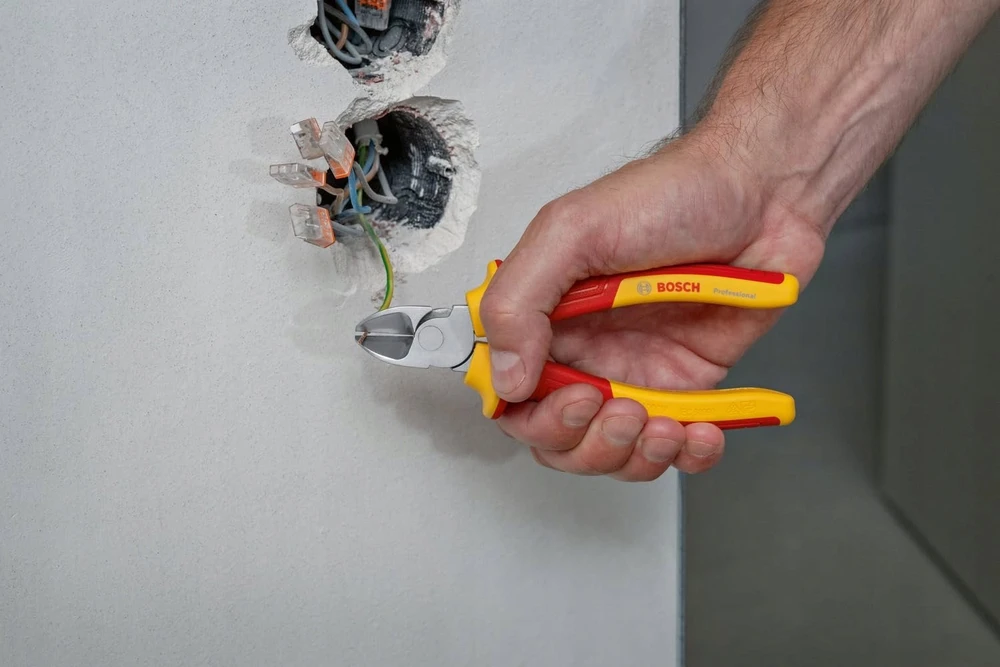 7 dalių replių, atsuktuvų ir peilio rinkinys BOSCH VDE