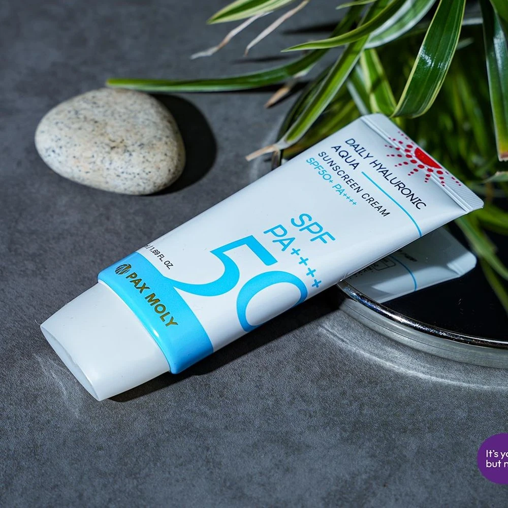 PaxMoly Daily Hyaluronic Aqua Hydrating & Protecting Sunscreen Kreminis Face & Body SPF50+, 50 ml
