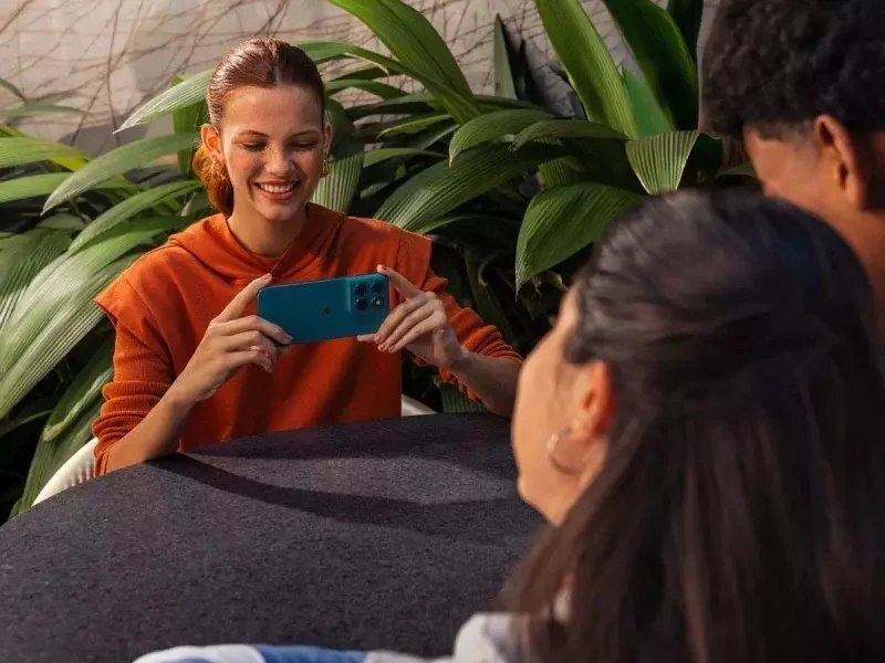 Išmanusis telefonas MOTOROLA Moto g77 5G 12/256GB PANTONE Shaded Spruce
