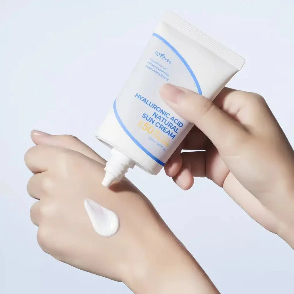 „Isntree“ – natūralus hialurono rūgšties kremas nuo saulės – SPF50+ PA++++ – 50 ml