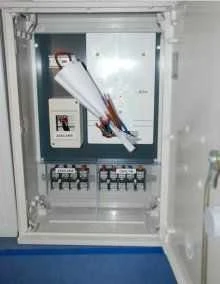 Jakmet OTU-L korpusas su elektros komponentais