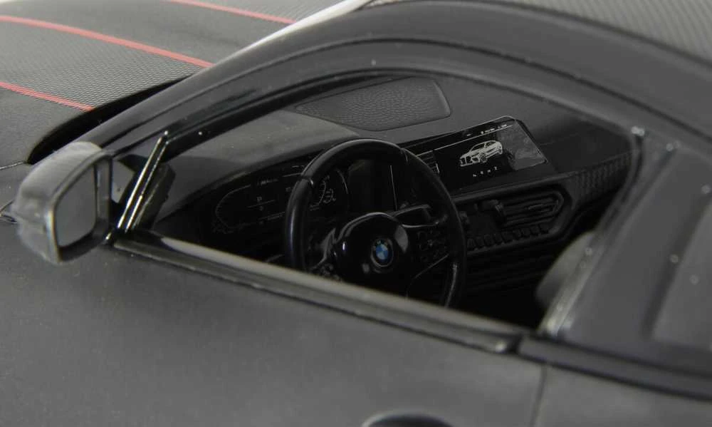 Jamara Jamara BMW M4 CSL 1:16 2,4 GHz juodas matt
