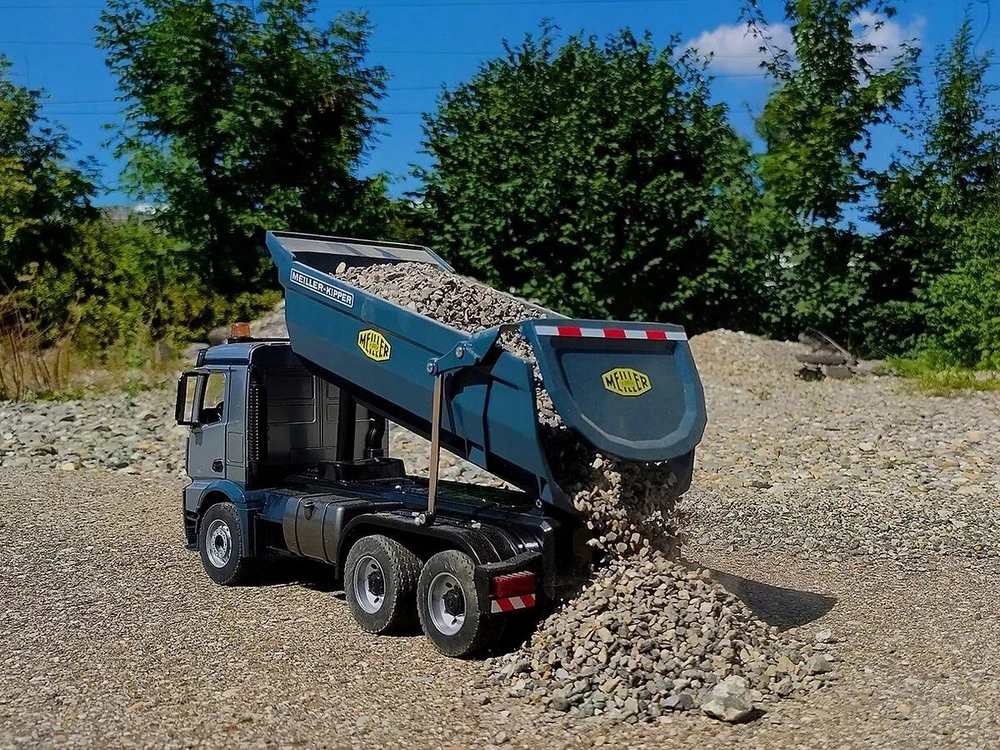 Jamara Jamara Savivartis Mercedes Arocs 1:20 2.4Ghz pilkas 14+
