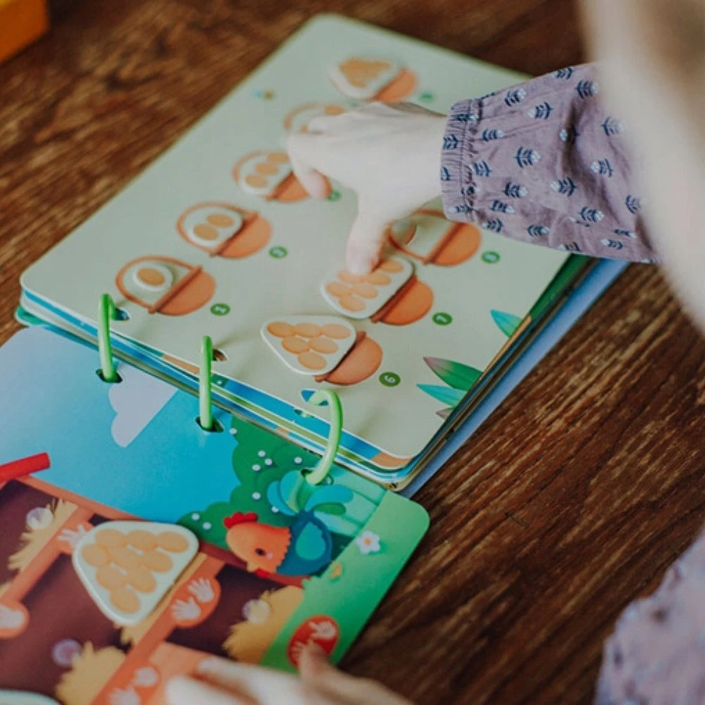 KNYGA Janod Busy Book Farma Užduočių knygelė J03339