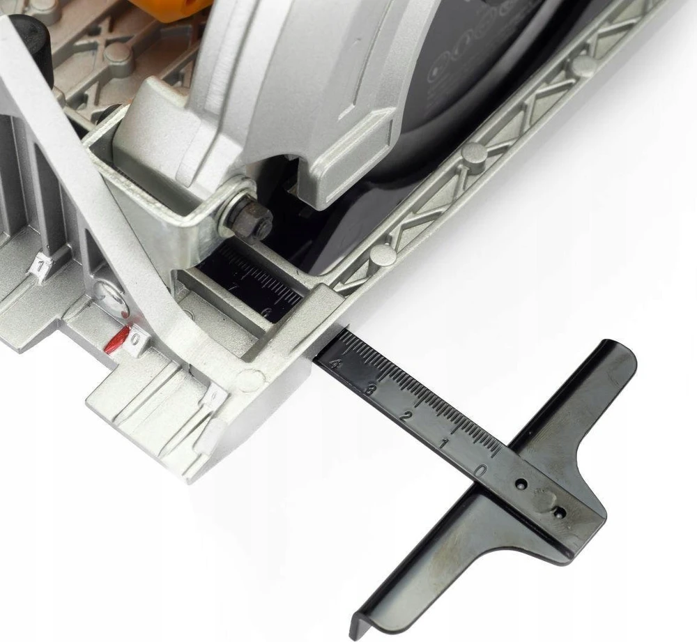 JCB diskinis pjūklas panardinamasis akumuliatorinis 18V 165mm (kompl.: akumuliatorius 2Ah, įkroviklis, krepšys)