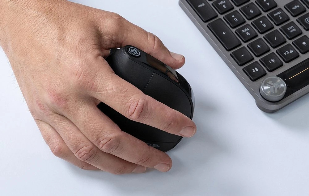 Pelė JLab Audio JBUDS ERGONOMIC Pionowa Juodas (IEUMJBERGORBLK82)