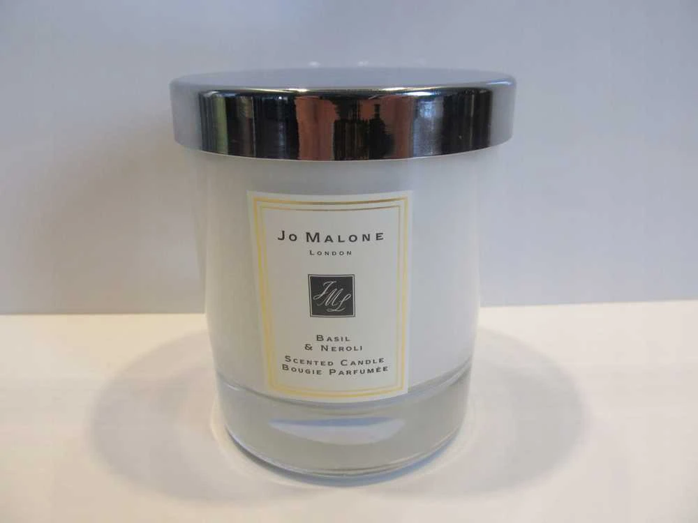 Basil Jo Malone JO MALONE BAZILIKŲ IR NEROLIŲ ŽVAKĖ 200 g