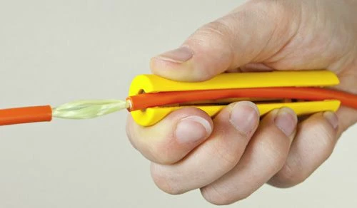 „Jokari“ nuplėšimo replės apvalioms 5,9 mm pluošto juostoms DC (30700)