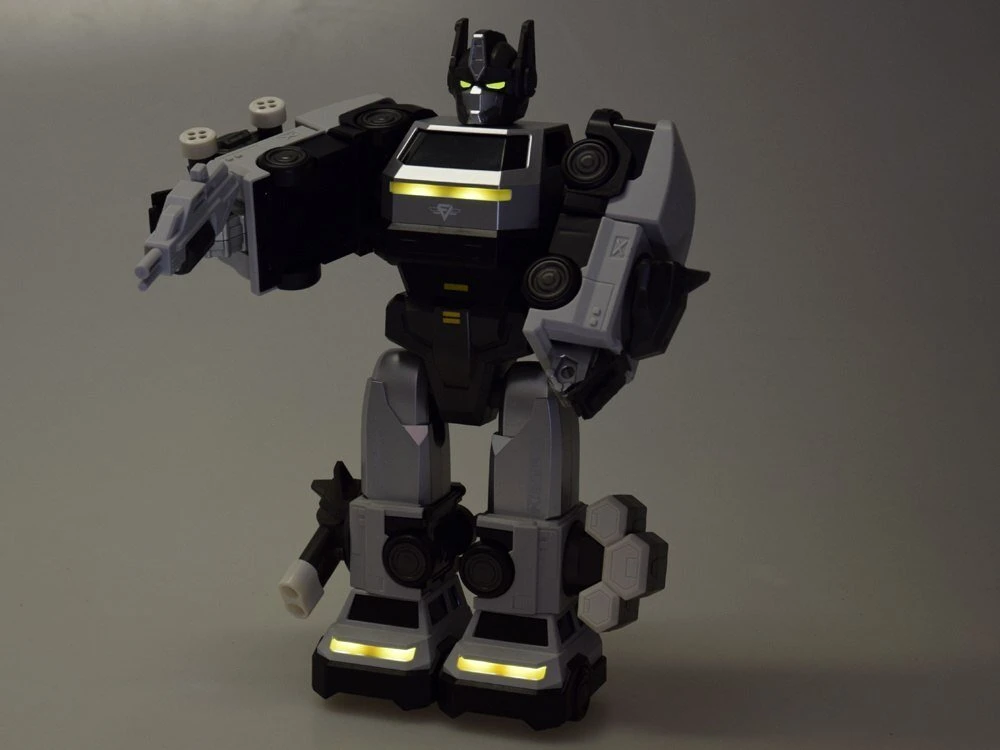 Jokomisiada Magnetinis transformerinis robotas žaislas – didelė veiksmo figūrėlė – priedai ZA6009