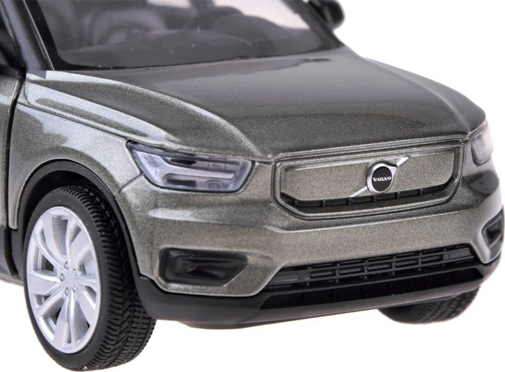 Jokomisiada Metalinis automobilis Elektrinis krosoveris Volvo XC40 garsai šviečia ZA5043