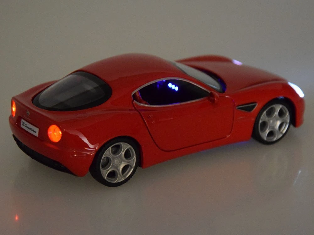 Jokomisiada „Metal Car“ modelių „Alfa Romeo 8c“ konkurso mastelis 1:32 žibintai za4607