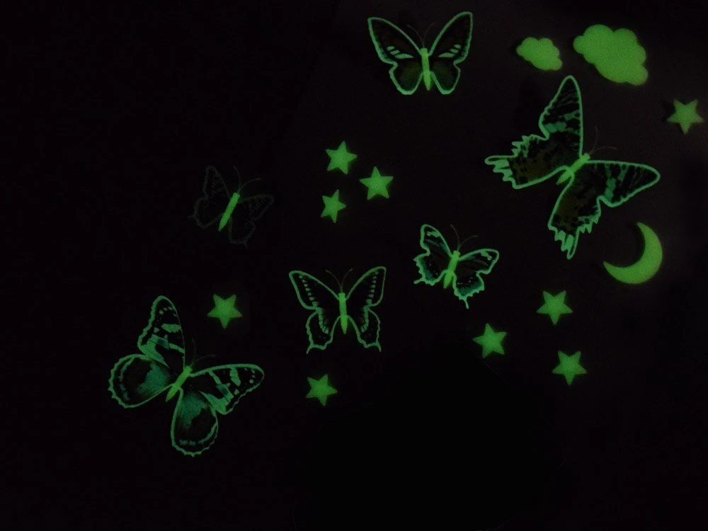 Jokomisiada stebuklingi fluorescenciniai drugeliai ir žvaigždės – šviečiantys lipdukai ZA5681