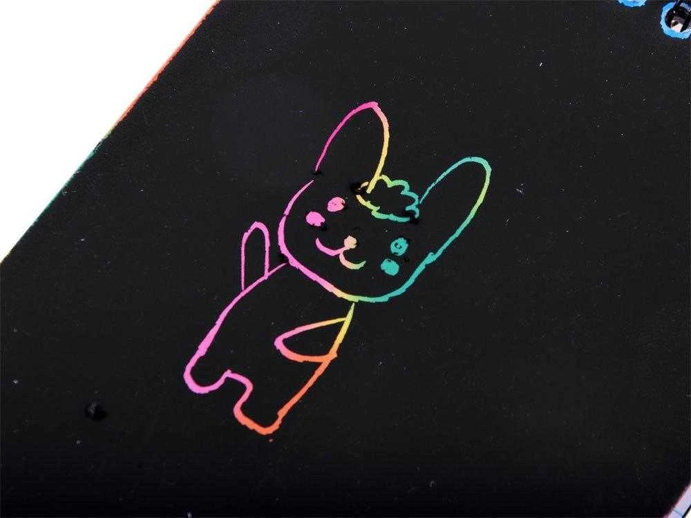 Jokomisiada Nešiojamojo kompiuterio Rainbow nutrinama kortelė su ZA3913 rašikliu