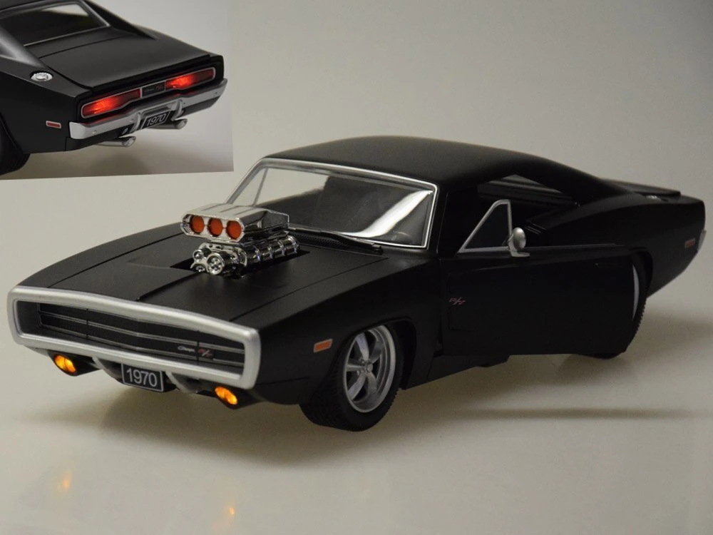 Jokomisiada Nuotoliniu būdu valdomas automobilis Dodge Charger R/T 1970 m., ikoniškas amerikietiškas RC0725