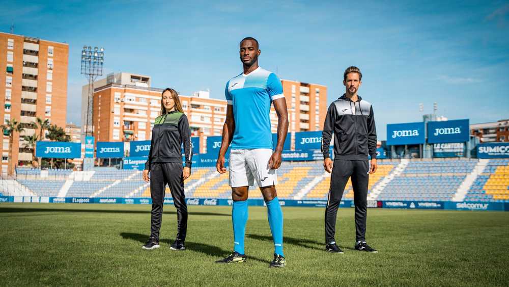 Joma Maxima 2531 TF MAXW2531TF Juoda 44
