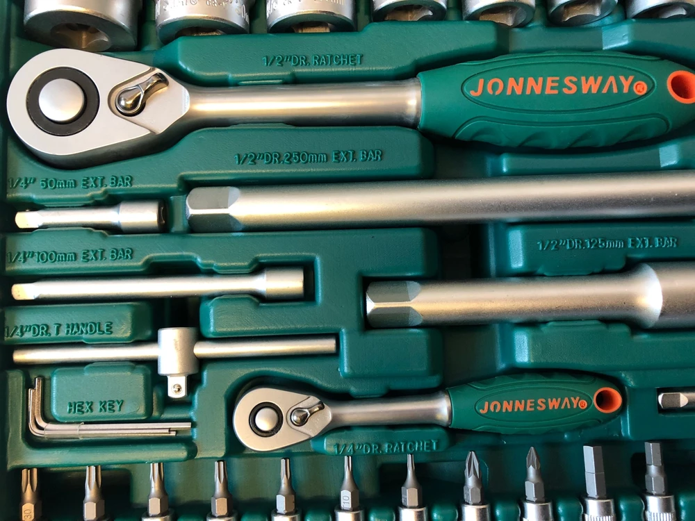 JONNESWAY Rinkinys KLUCZY 94 vnt. (1/4"-1/2") S04H52494S