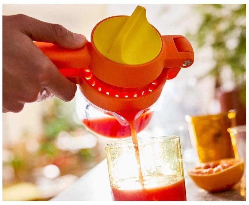 Joseph Joseph Joseph JuiceMax Plus Citrus Press w. Measuring Cup (1000086)