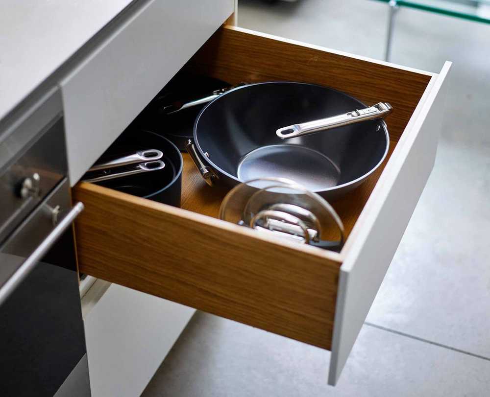 Joseph Joseph JJ-Wok 32cm su sulankstomomis rankenomis Space