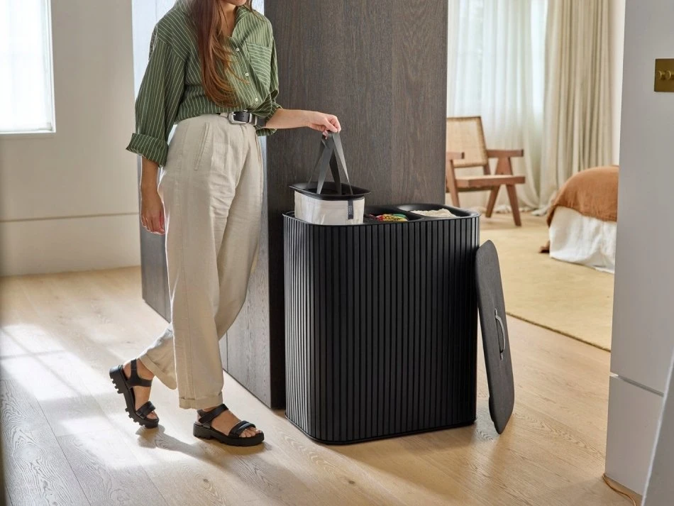 Joseph Joseph Joseph Tota Luxe 3 Komory 90 l Bambus juoda