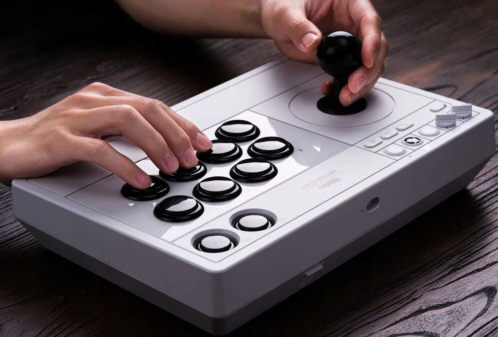 8BitDo Arcade Stick For XBOX & PC (juodas)