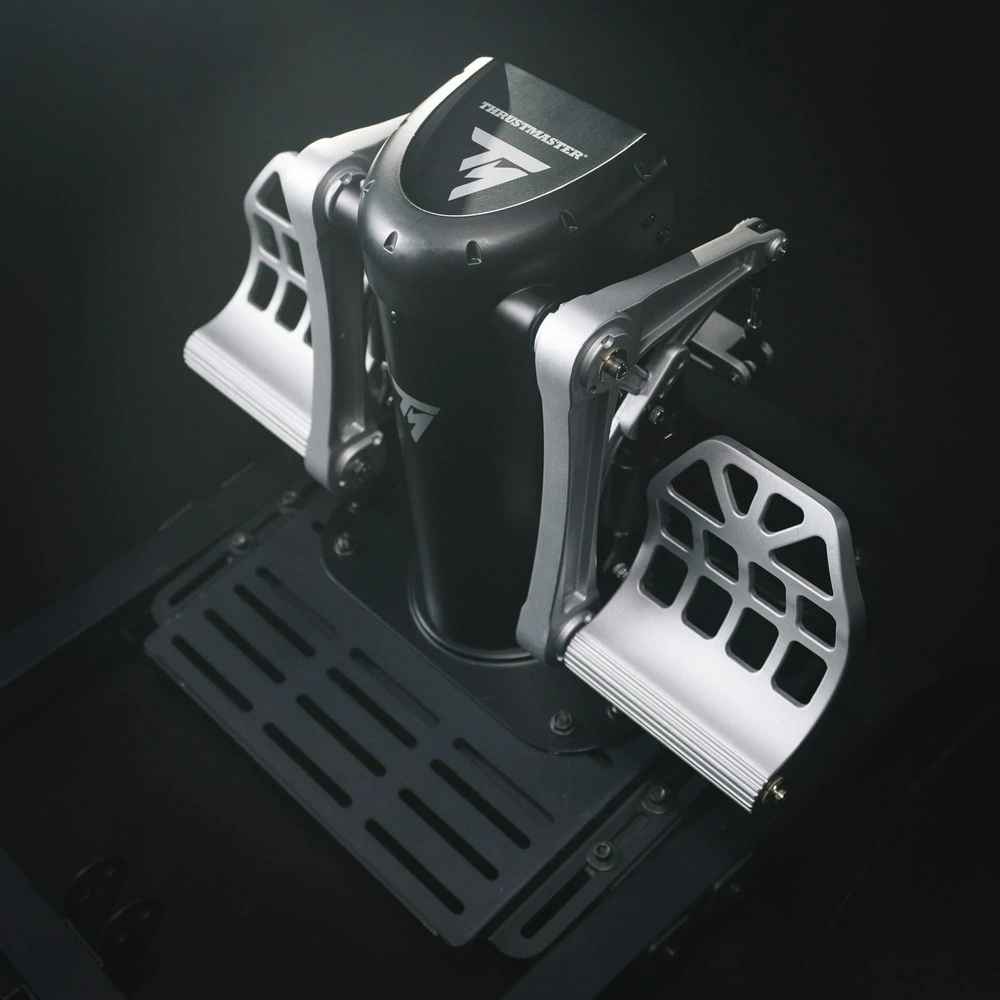 Thrustmaster | TPR švytuoklinis vairas