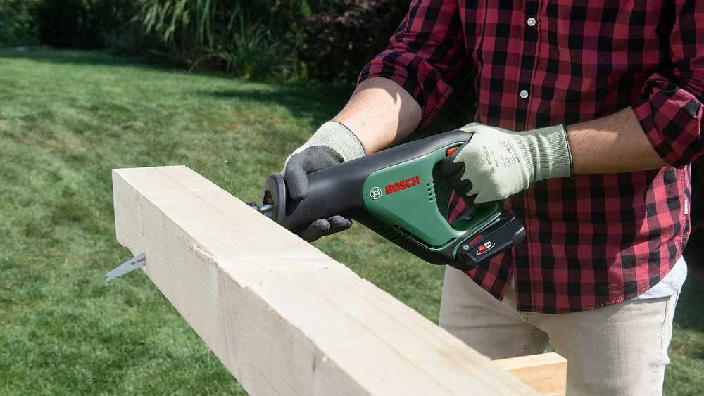 Bosch tiesinis pjūklas AdvancedRecip 18 be akumuliatoriaus ir kroviklio