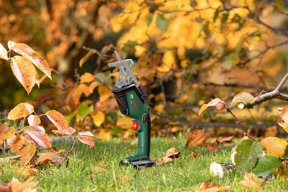 Bosch genėjimo pjūklas KEO 18 LI be akumuliatoriaus ir kroviklio