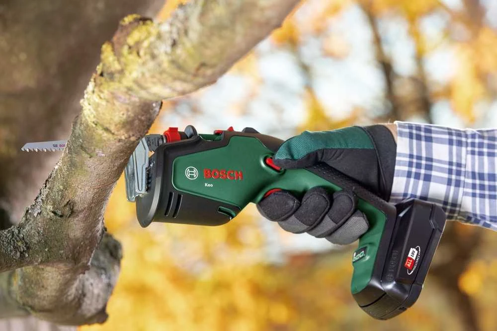 Bosch genėjimo pjūklas KEO 18 LI be akumuliatoriaus ir kroviklio