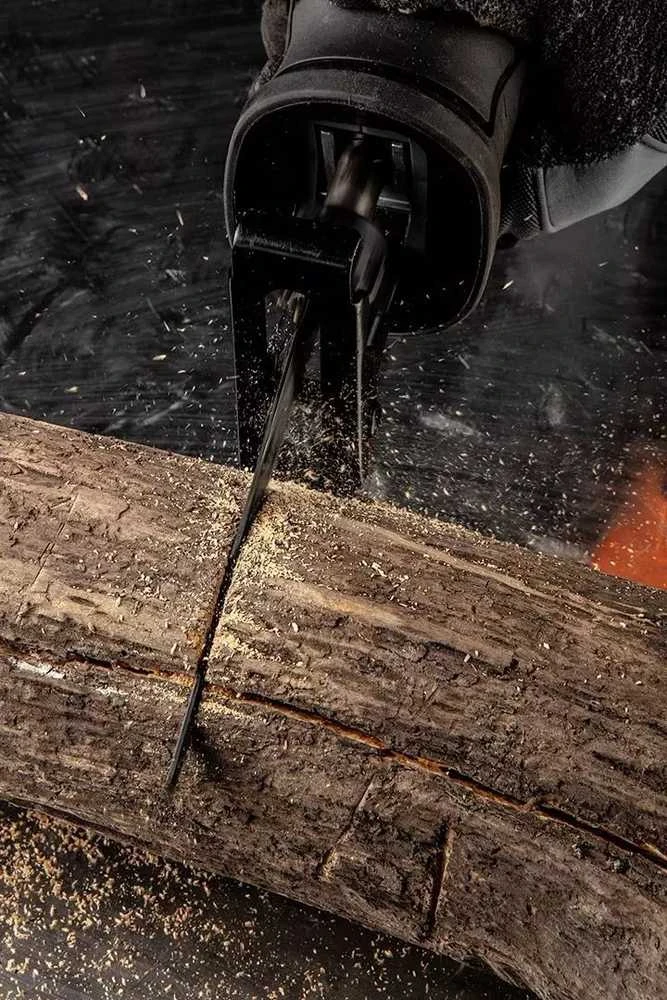 Graphite pjūklas 710 W slankiojantis pjūklas