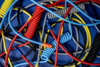 Kabelis - Newell USB-C į USB-C 100W 1.5m Silikoninė Spiralė Oranžinė-Geltona