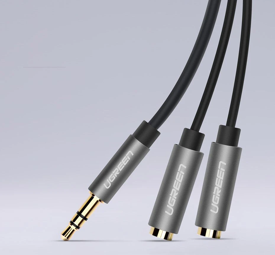 UGREEN AUX garso skirstytuvas 3.5mm 0.2m