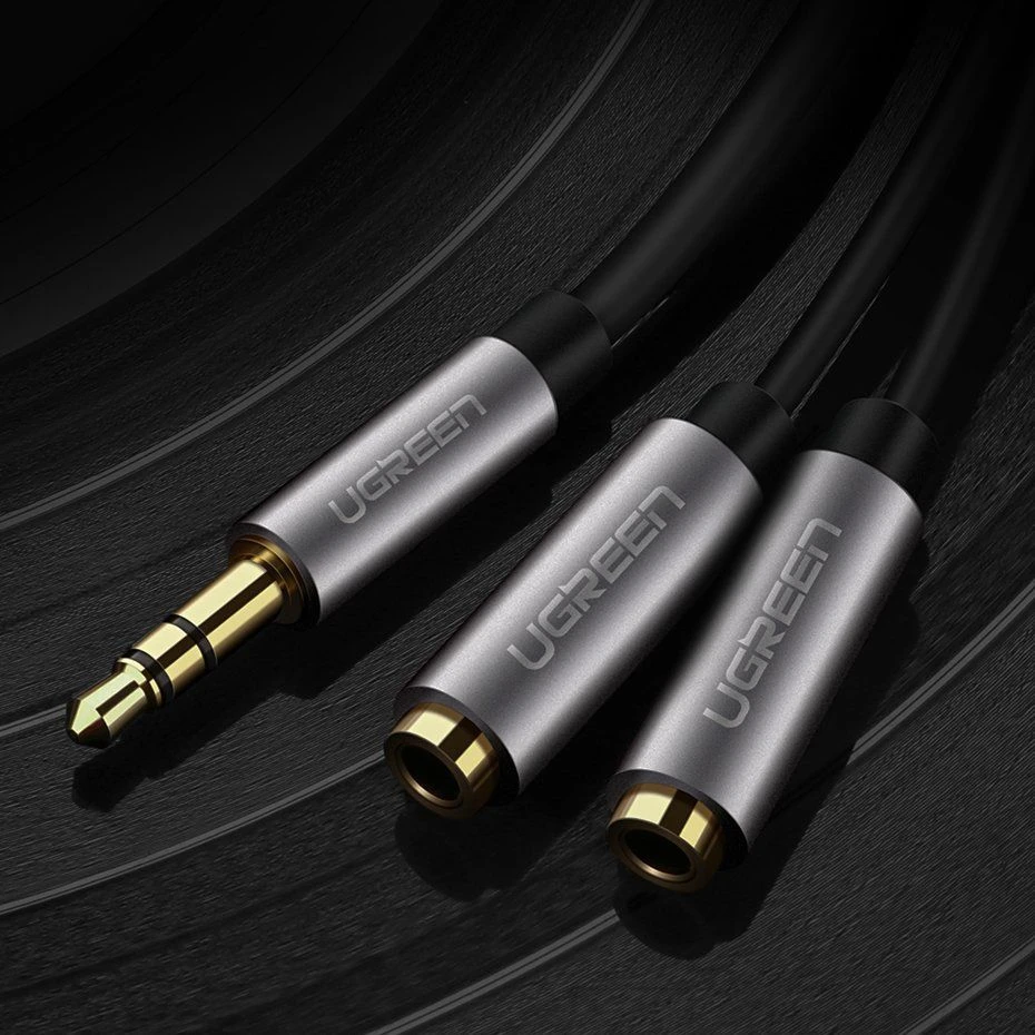 UGREEN AUX garso skirstytuvas 3.5mm 0.2m