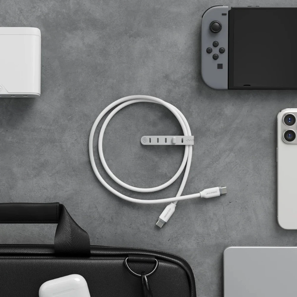 USB kabelis Alogic USB-C - USB-C 1m Baltas (ELSI5U2CCWH1)