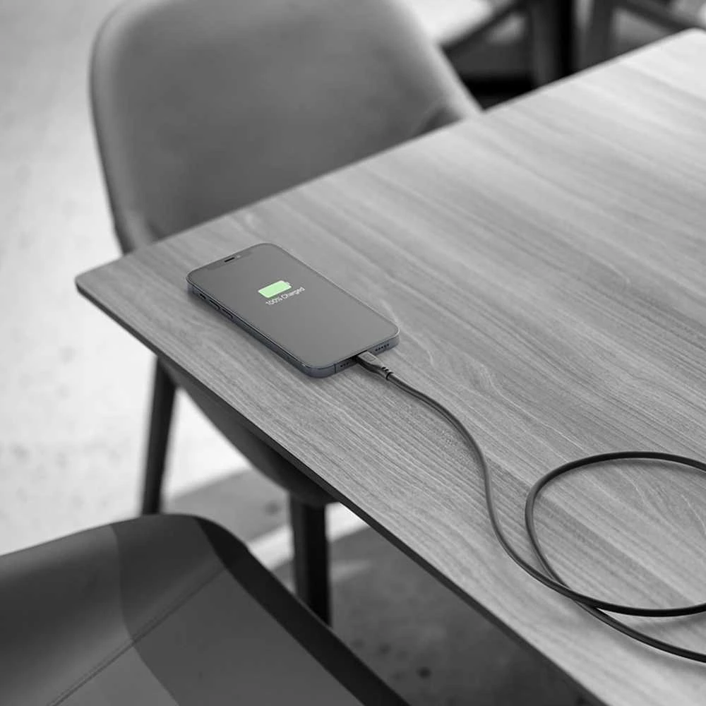 „Cellular Line Cellularline Soft Cable“ – USB-C į „Lightning“ laidas, sertifikuotas MFi, 1,2 m, juodas