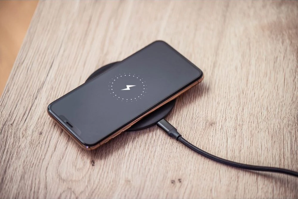 USB C į USB C laidas Forcell F-Energy QC4.0 PD 5A 100W E-mark / 4K / Thunderbolt / 20Gbit/s 1 m C391 juodas