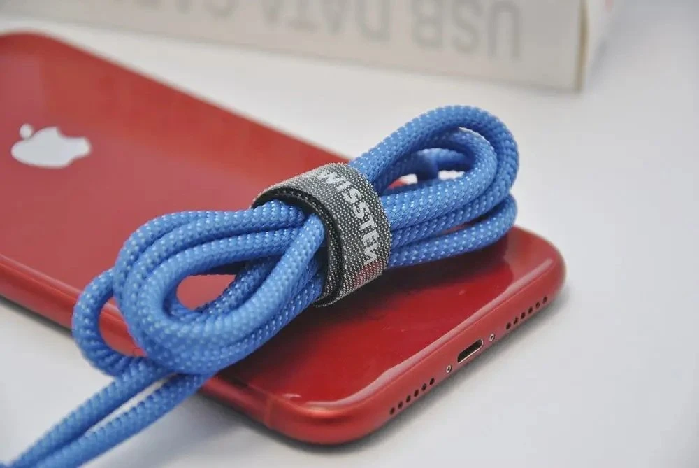 Swissten Textile Fast Charge 3A Lightning Data ir įkrovimo kabelis 1,2m