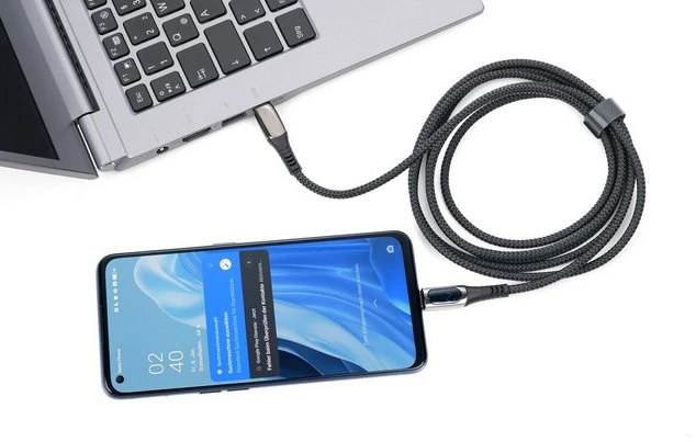 Kabelis USB Troika USB-C - USB-C + Lightning 2 m Juodas (CBL20/BK)