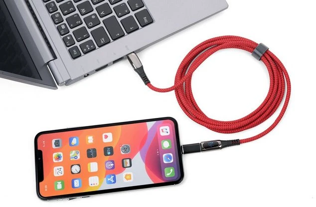 Kabelis USB Troika USB-C - USB-C + Lightning 2 m Raudona (CBL20/RD)
