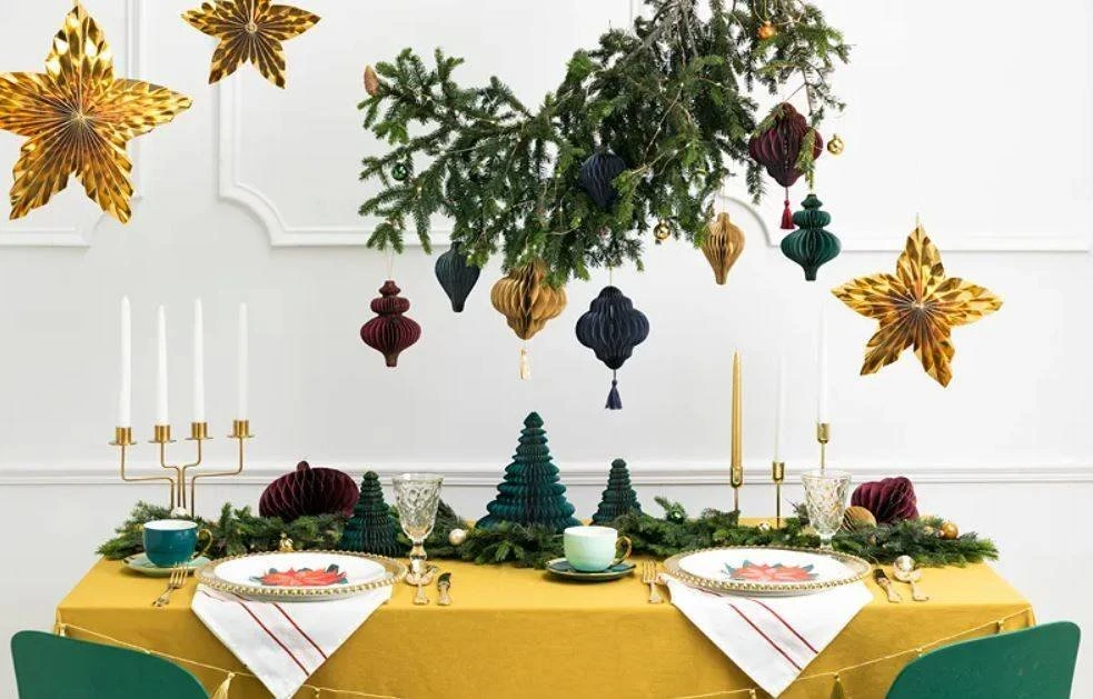 PartyDeco Pakabinamos dekoracijos Auksinės žvaigždės, 3vnt