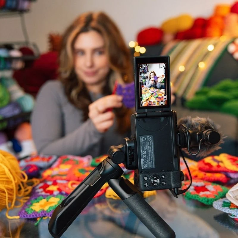 „Canon PowerShot V1“ vaizdo tinklaraščio kūrimo rinkinys