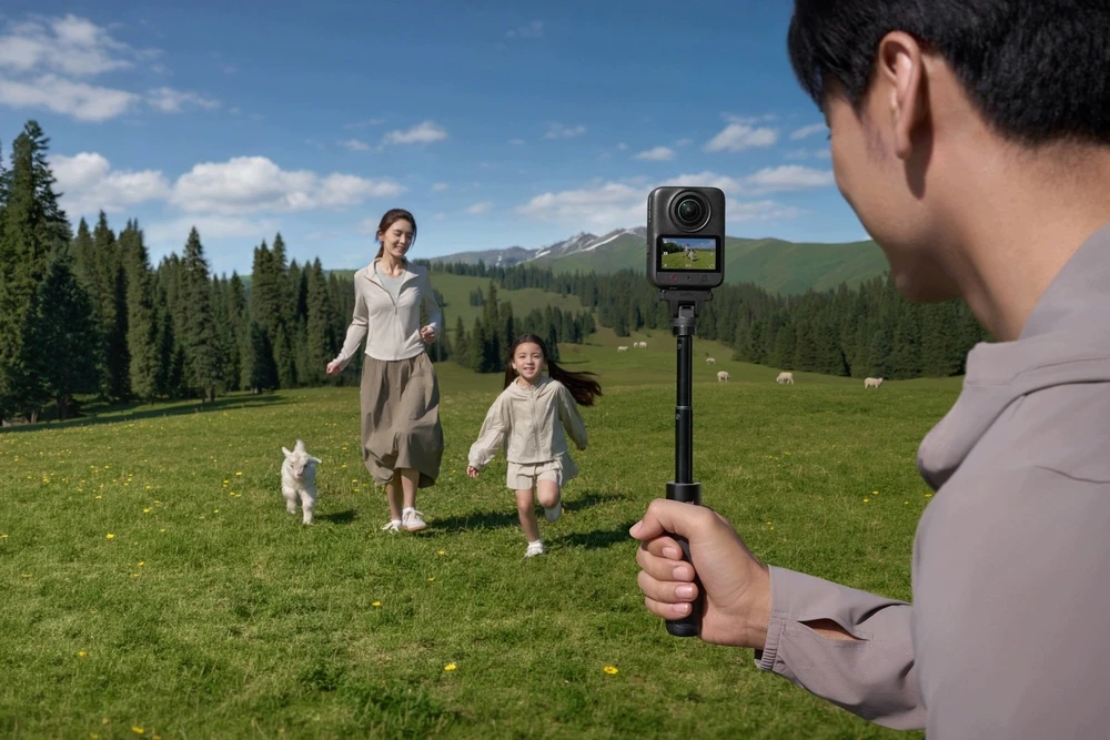 DJI Osmo 360 II Limitless Riding Combo