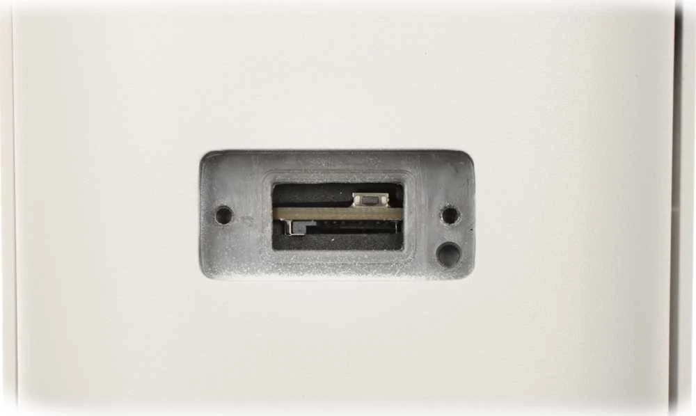 Carruzzo IP Camera APTI-AI801CA4-27135Z MOTOZOOM